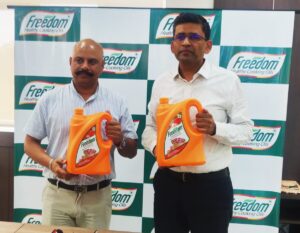 Gemini Edibles and Fats India launches five litre jar of Freedom Groundnut Oil
