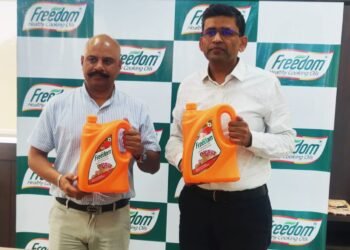 Gemini Edibles and Fats India launches five litre jar of Freedom Groundnut Oil