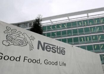 Investors advise Nestle to lessen its dependence on unhealthy products