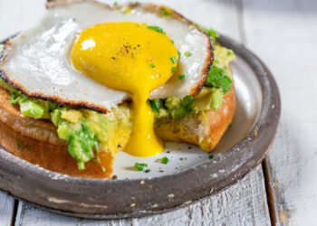 Yo Egg’s Innovative Plant-Based Eggs Featured in Veggie Grill’s Menu