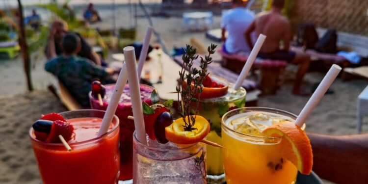 ISSA Welcomes Amber Cocktail Bar for a Retro Disco Bar Takeover