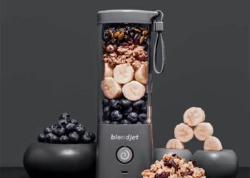 How to Create Balanced, Nutritious Smoothie Bowls