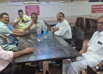 Seasonal Tourism and Labour Shortage make Kanyakumari Food Businesses Go South