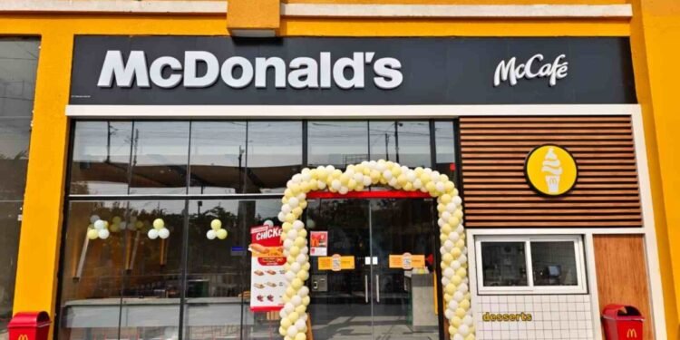 McDonald’s Expands QSR Footprint with New Outlet at Spectrum@Metro, Noida