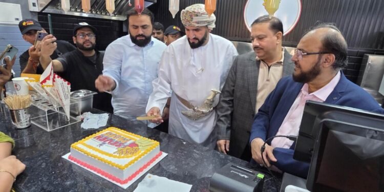 Omani QSR Sensation ‘Seven Fries’ Debuts in India at Pacific Mall