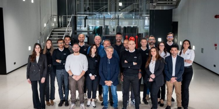 UNOX Group Acquires Roboqbo