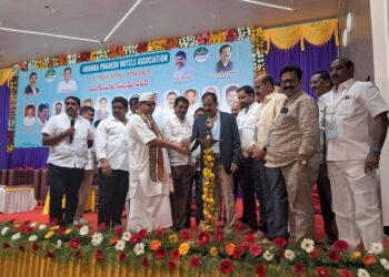 Andhra Pradesh Hotels Association Urges Government Action on LPG Scarcity and Training Land
